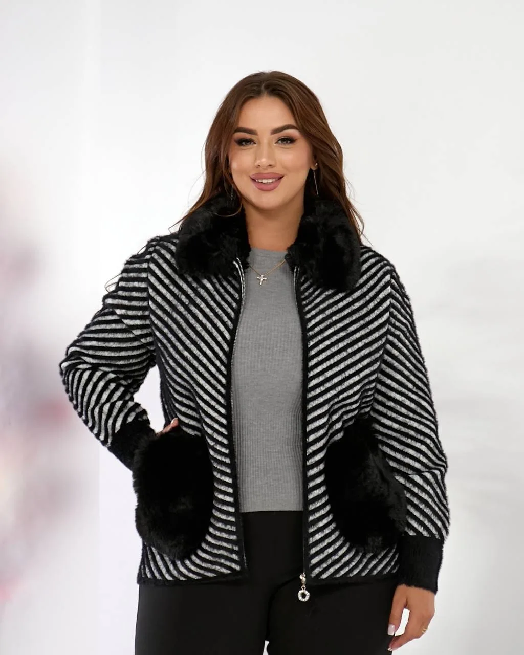 Жіноча куртка з альпаки 50-54 | Білий, мокко, чорний – стиль і тепло - Зображення 3