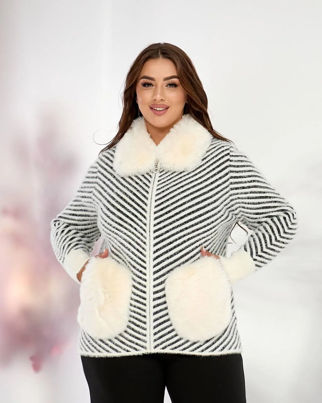 Жіноча куртка з альпаки 50-54 | Білий, мокко, чорний – стиль і тепло - Зображення 4