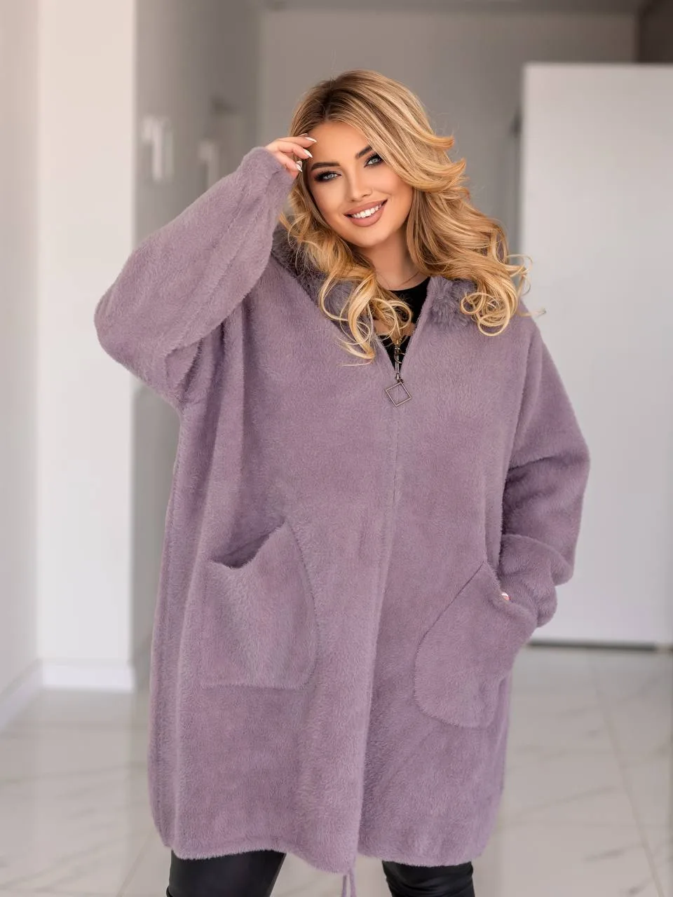 Довга жіноча куртка з альпаки великих розмірів (56-70)