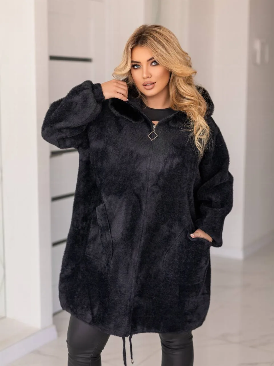 Довга жіноча куртка з альпаки великих розмірів (56-70) - Зображення 3