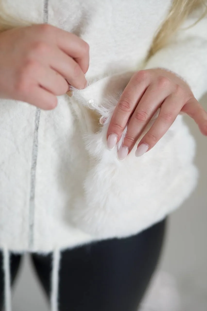 Коротке пальто з альпаки жіноче | Тепле пальто з хутром | Розміри 50–58 - Зображення 2