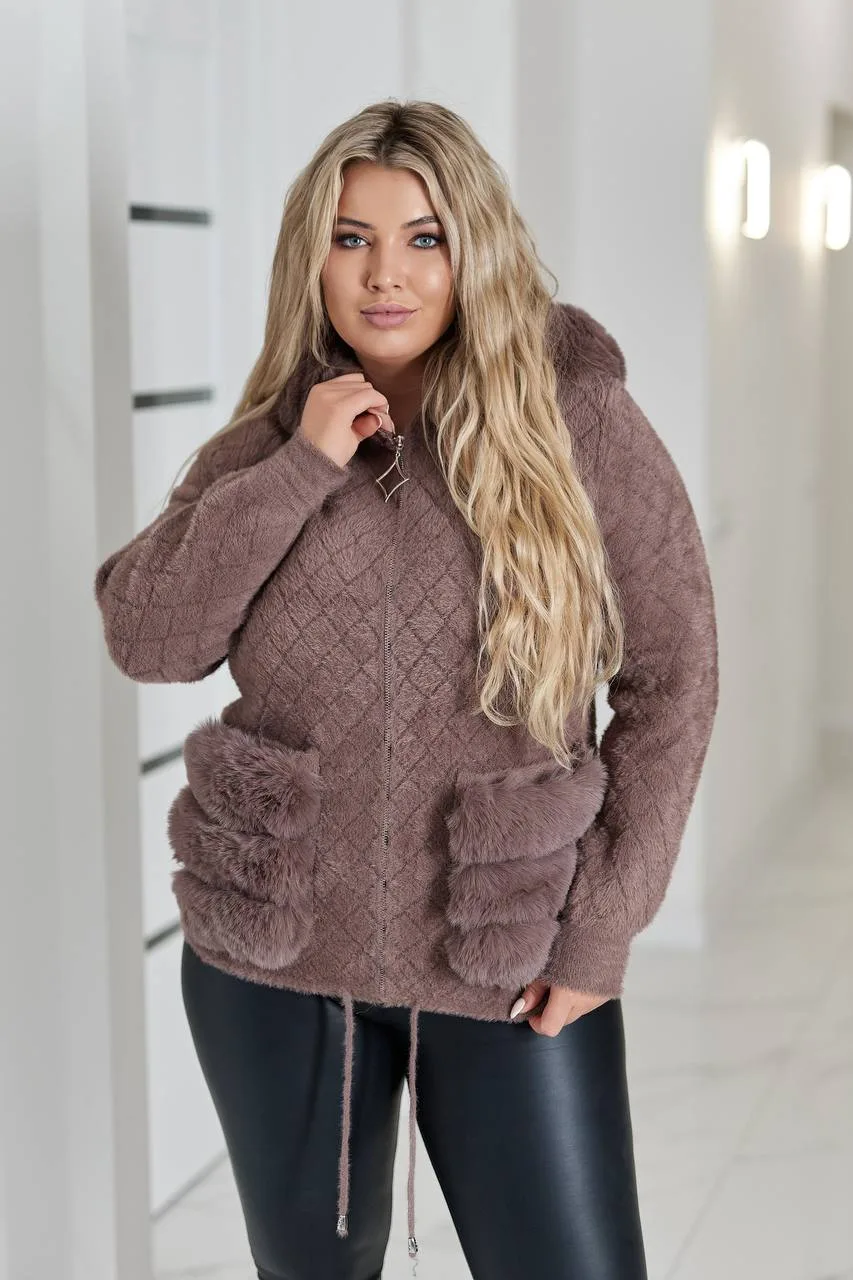 Коротке пальто з альпаки жіноче | Тепле пальто з хутром | Розміри 50–58