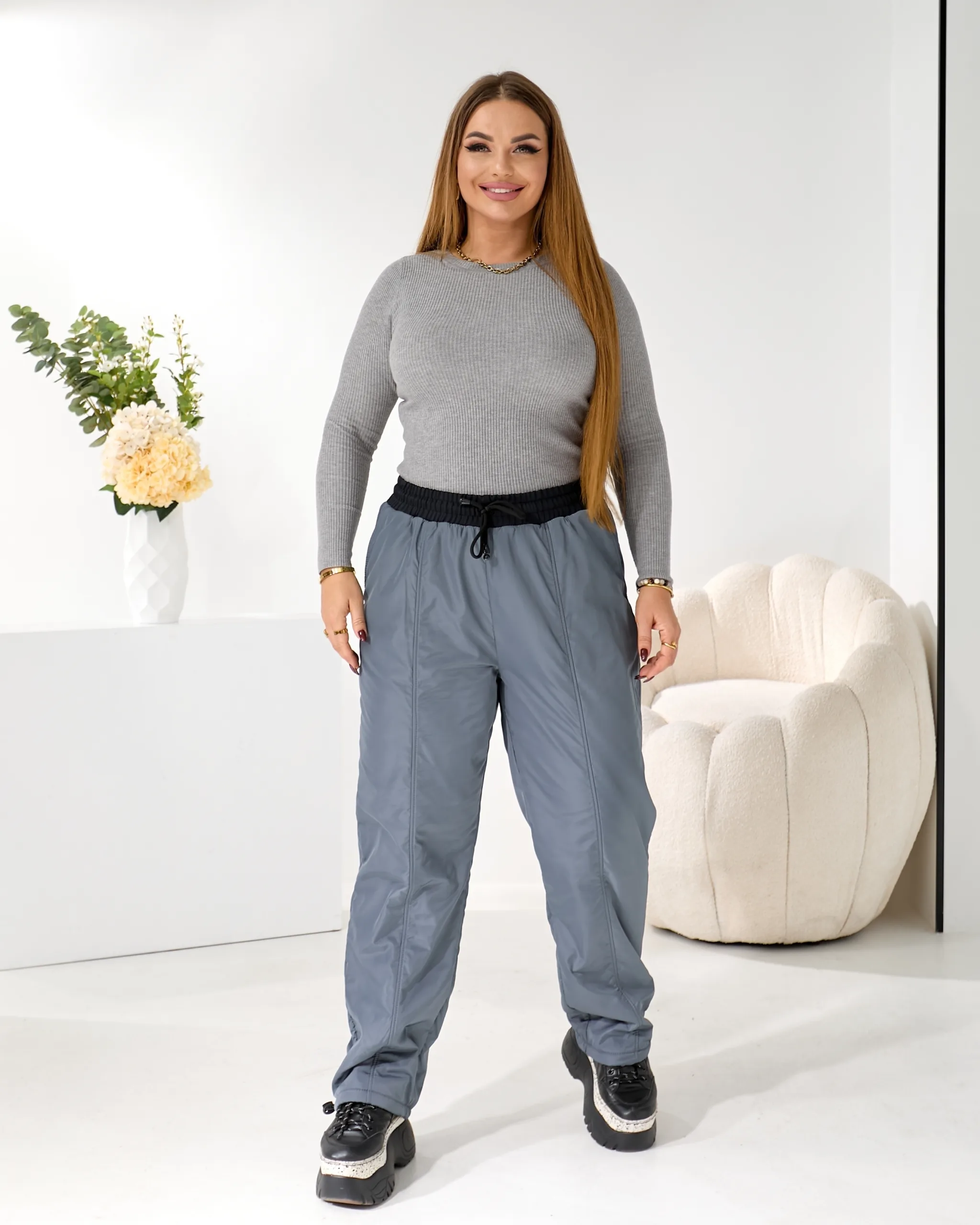 Теплі жіночі штани з плащівки на флісі - Зображення 14