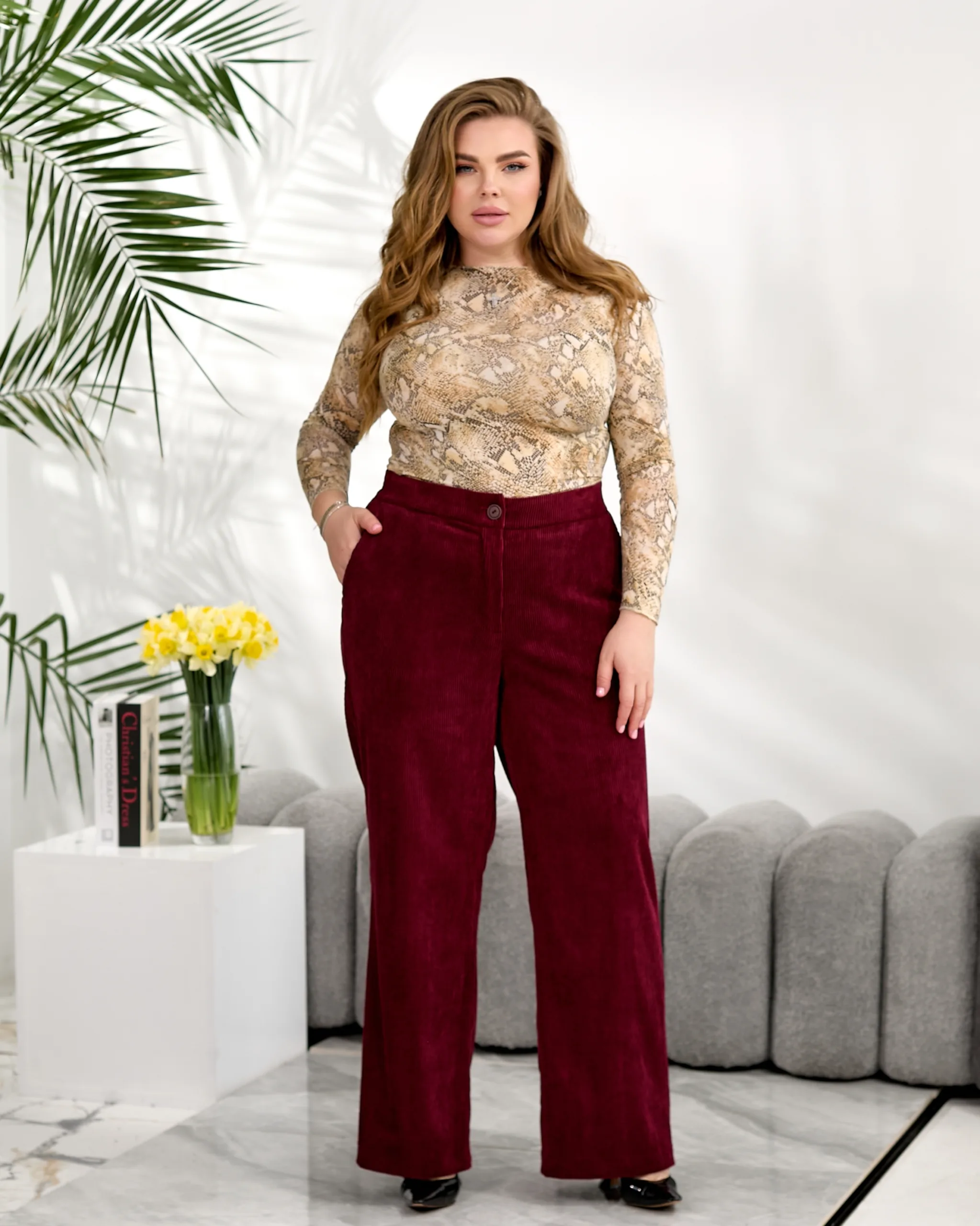 Вельветові широкі штани великих розмірів з високою посадкою - Зображення 11