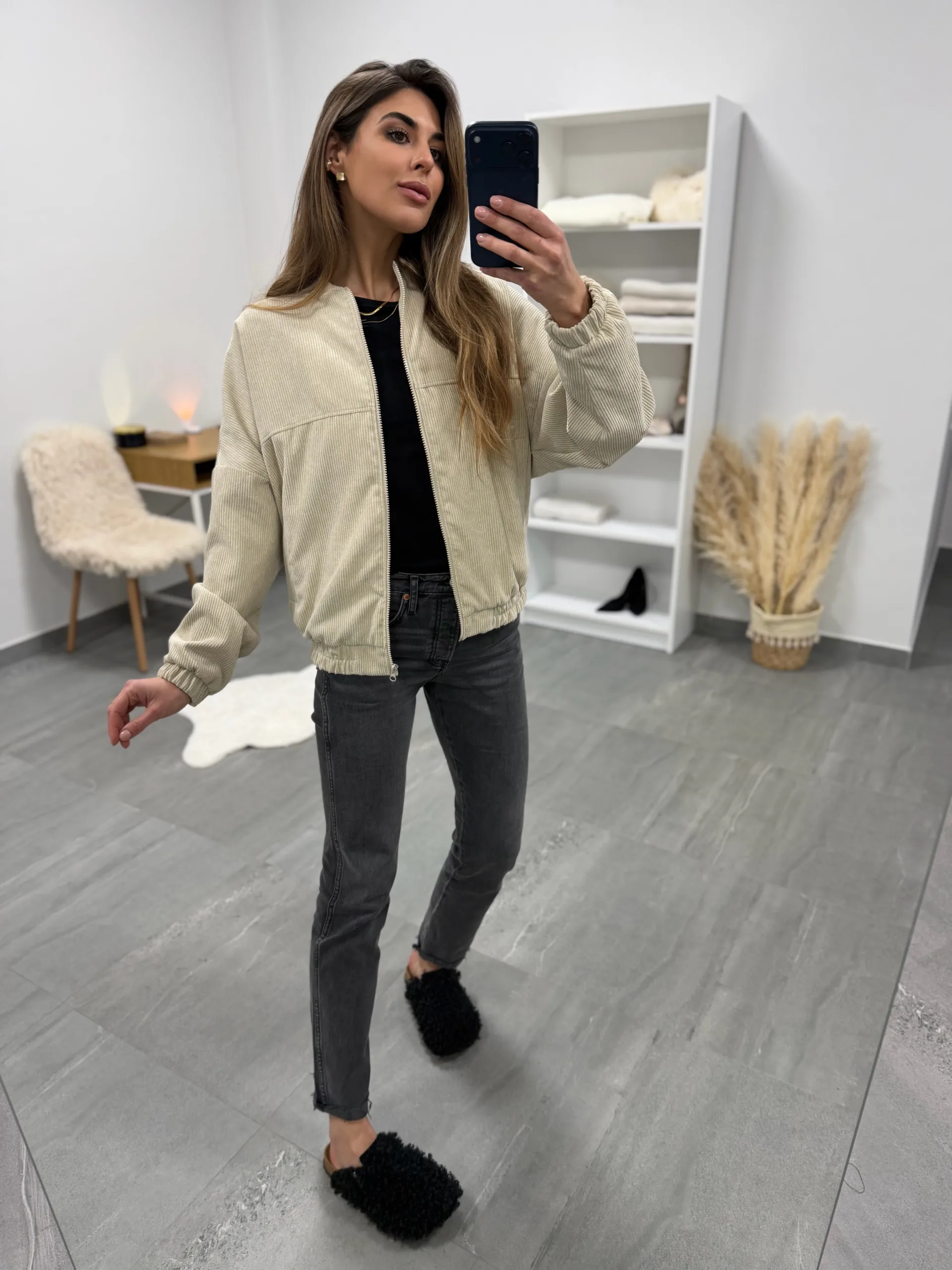 Вельветовий бомбер вільного крою - Зображення 8