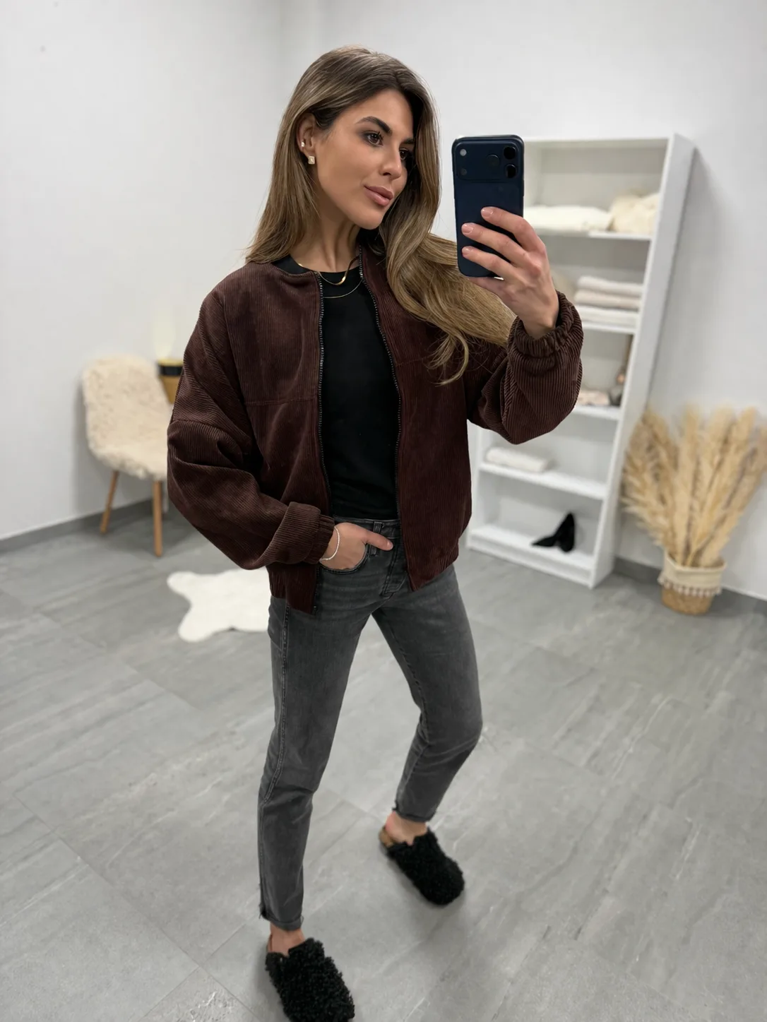 Вельветовий бомбер вільного крою - Зображення 2