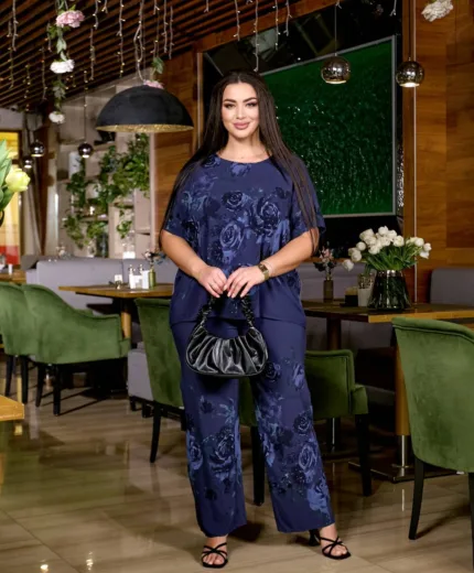 Жіночий літній костюм з італійської віскози