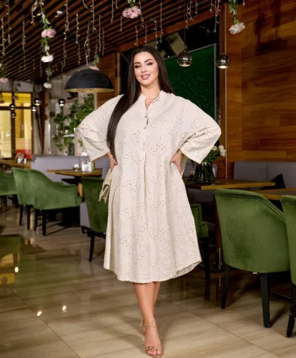 Жіноча літня сукня з перфорованого італійського котону (батал)