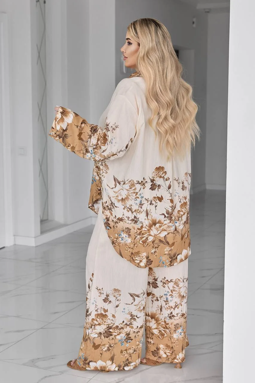 Елегантний жіночий костюм з віскози з квітковим принтом (батал 54–62) - Зображення 8