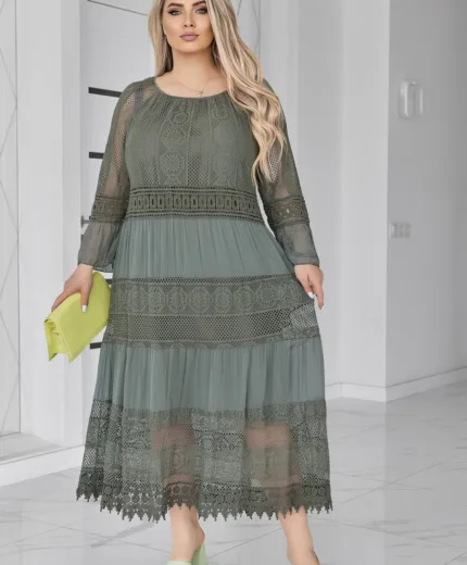 Романтична жіноча сукня батал з мереживом (52–60)