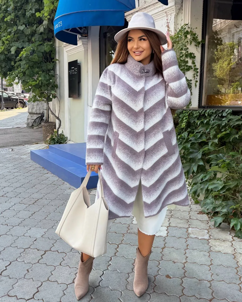 Жіноче пальто з альпаки великих розмірів 54–60 - Зображення 4