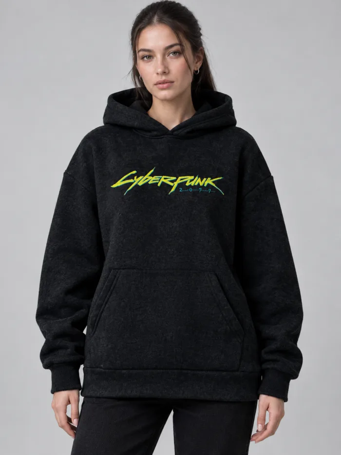 Чорне жіноче худі оверсайз Cyberpunk 2077 — вигляд спереду